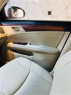 تويوتا أفالون